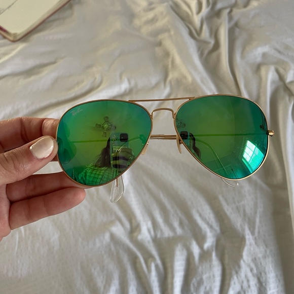 Authentic Rayban Aviators - Picture 1 of 3